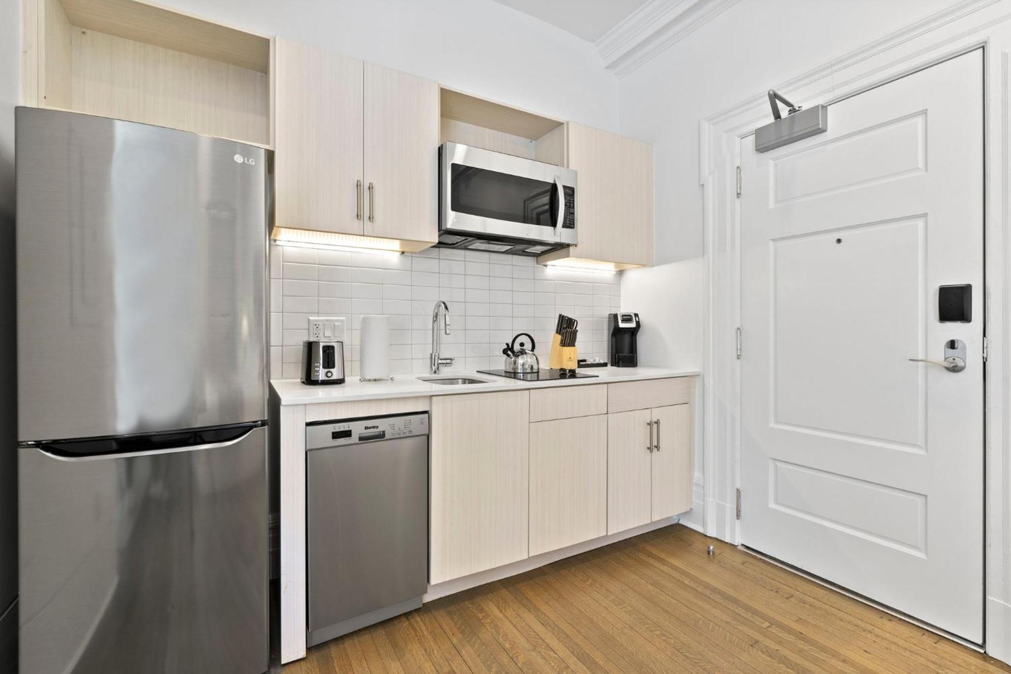 Oakwood Suites&Studios DuPont Circle Washington DC Exterior foto
